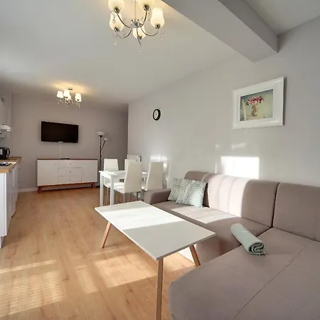 Everysky - Wilcza 3f_p